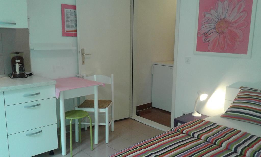 Apartments Mare Losinjska 16 ราบัซ ภายนอก รูปภาพ