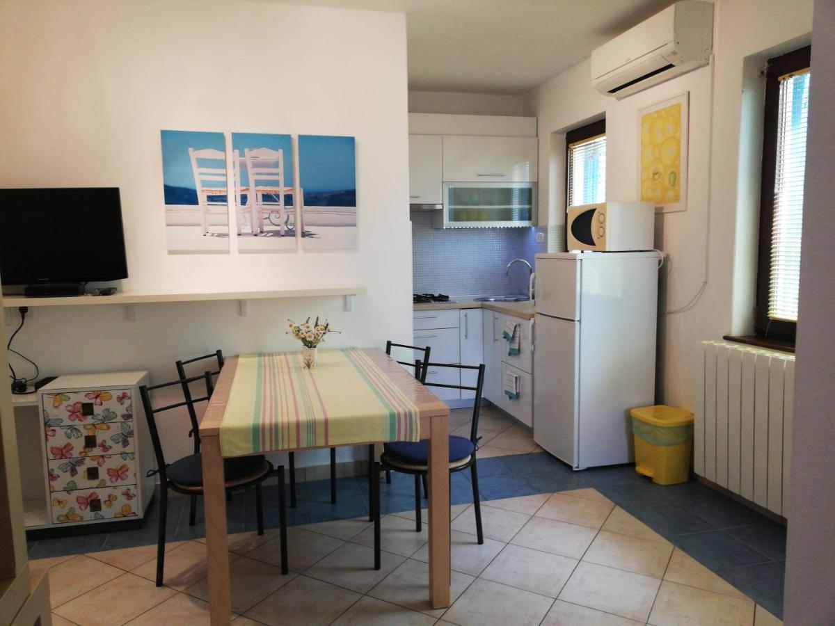 Apartments Mare Losinjska 16 ราบัซ ภายนอก รูปภาพ